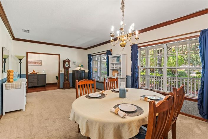 Image No.11-4 Bed Property for sale