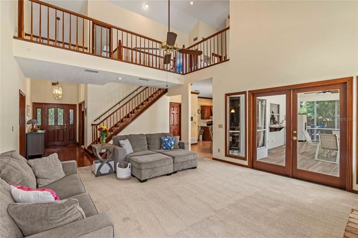 Image No.14-4 Bed Property for sale