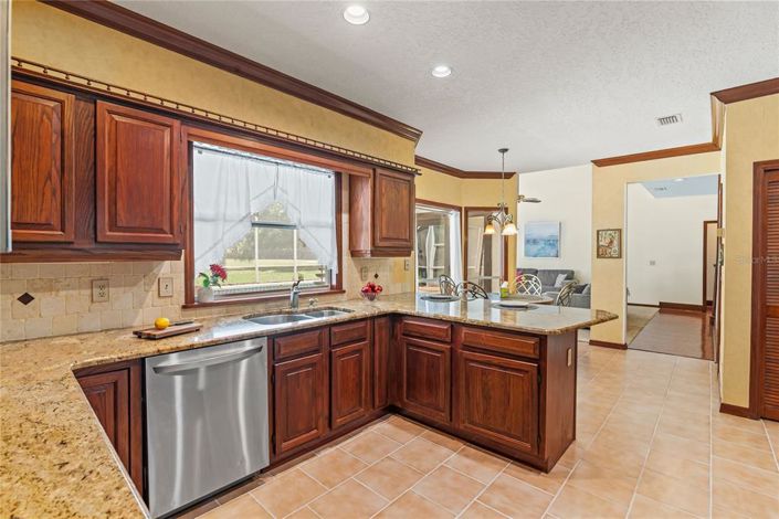 Image No.18-4 Bed Property for sale