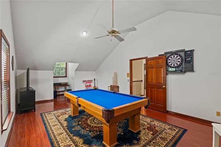 Image No.38-4 Bed Property for sale