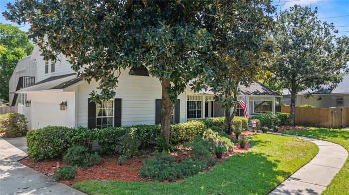 Image No.4-4 Bed Property for sale