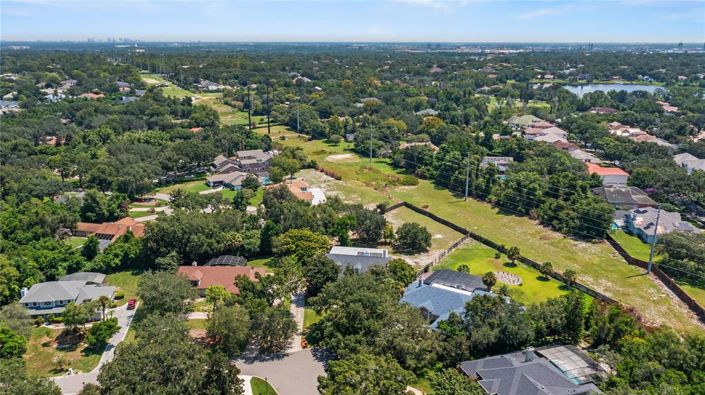 Image No.58-4 Bed Property for sale