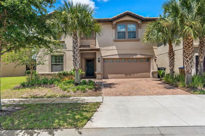 Image No.2-9 Bed Property for sale