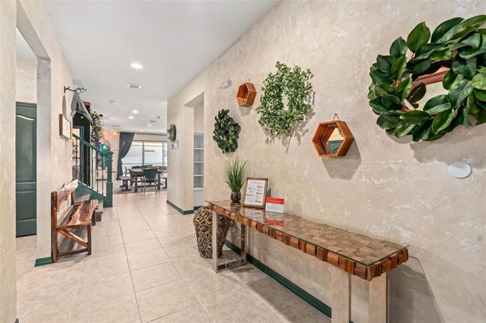 Image No.23-9 Bed Property for sale