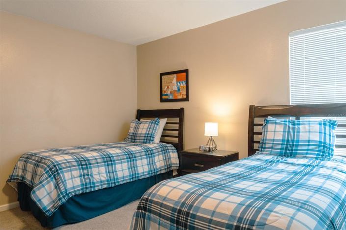 Image No.20-5 Bed Property for sale