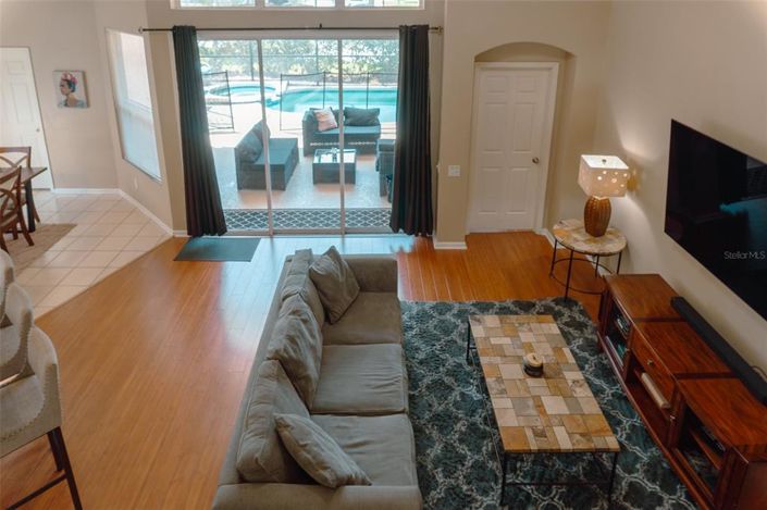 Image No.3-5 Bed Property for sale