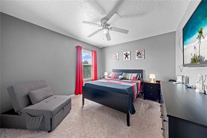 Image No.42-5 Bed Property for sale