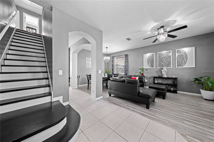 Image No.7-5 Bed Property for sale