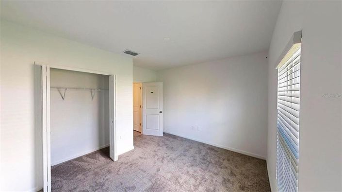 Image No.10-6 Bed Property for sale