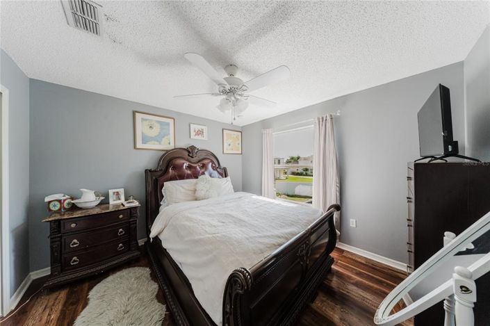 Image No.30-4 Bed Property for sale