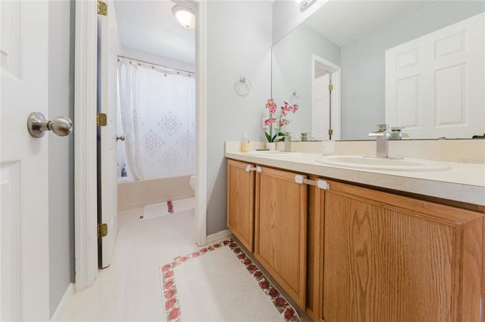 Image No.32-4 Bed Property for sale