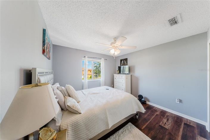 Image No.34-4 Bed Property for sale