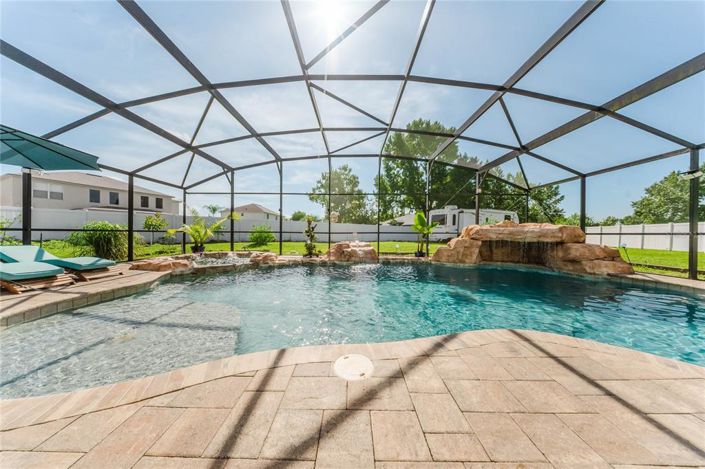 Image No.43-4 Bed Property for sale