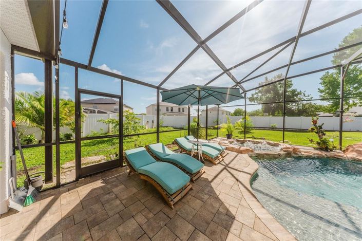 Image No.45-4 Bed Property for sale