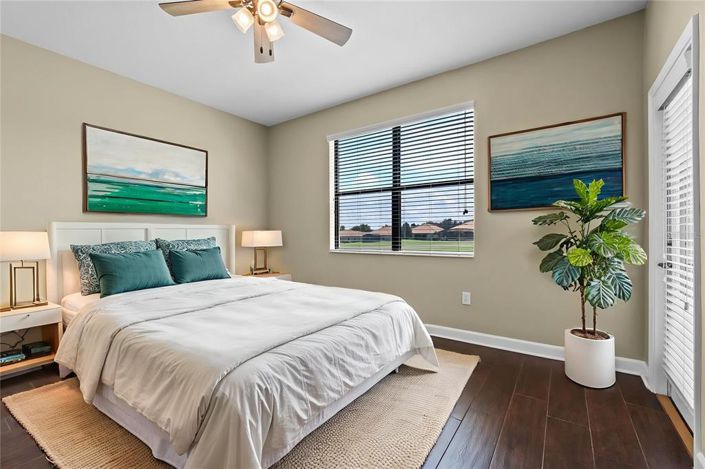 Image No.11-2 Bed Property for sale