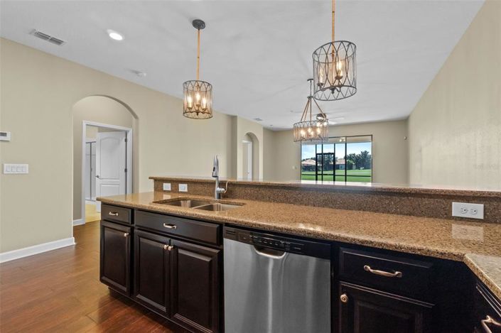 Image No.4-2 Bed Property for sale