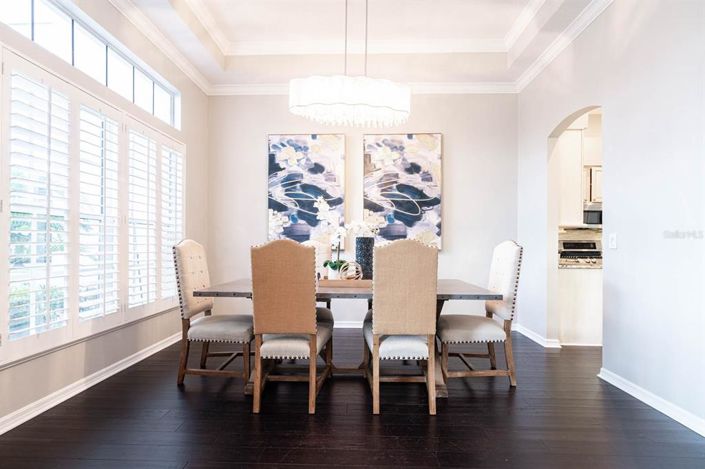 Image No.14-5 Bed Property for sale