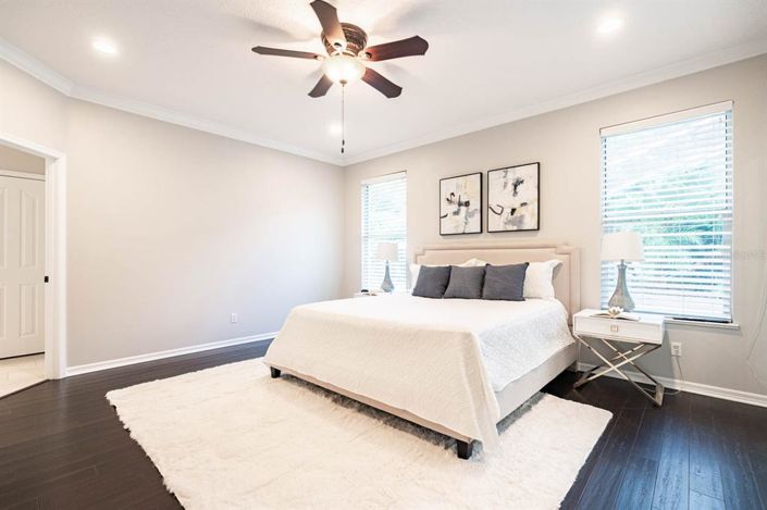 Image No.23-5 Bed Property for sale