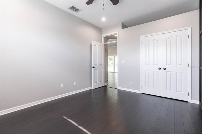 Image No.31-5 Bed Property for sale