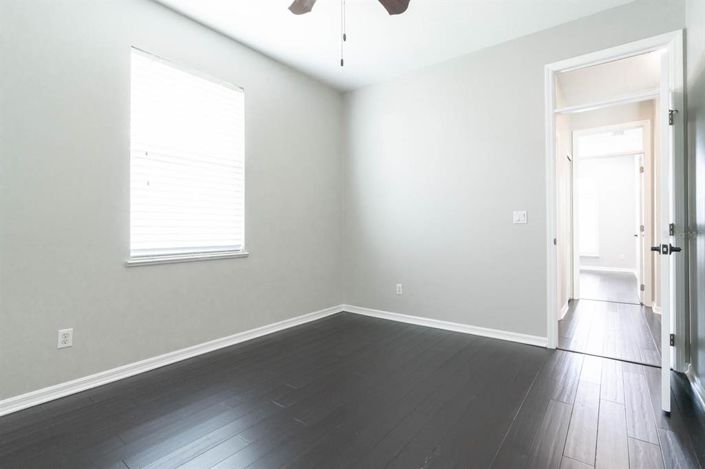 Image No.37-5 Bed Property for sale