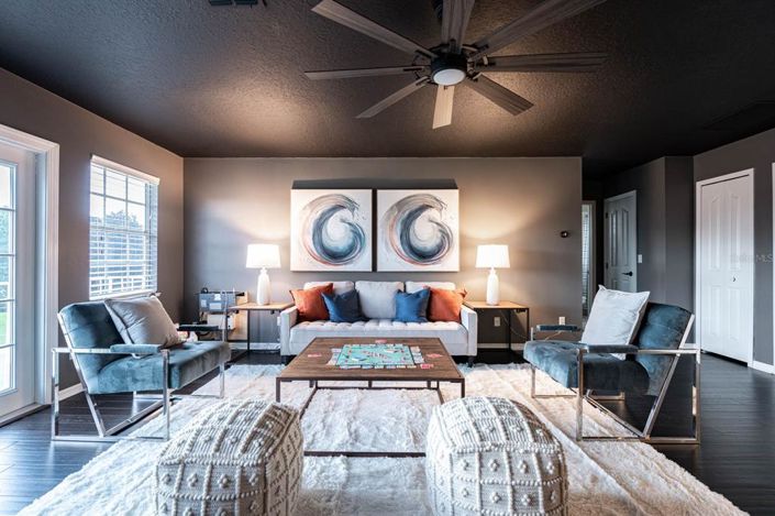 Image No.44-5 Bed Property for sale