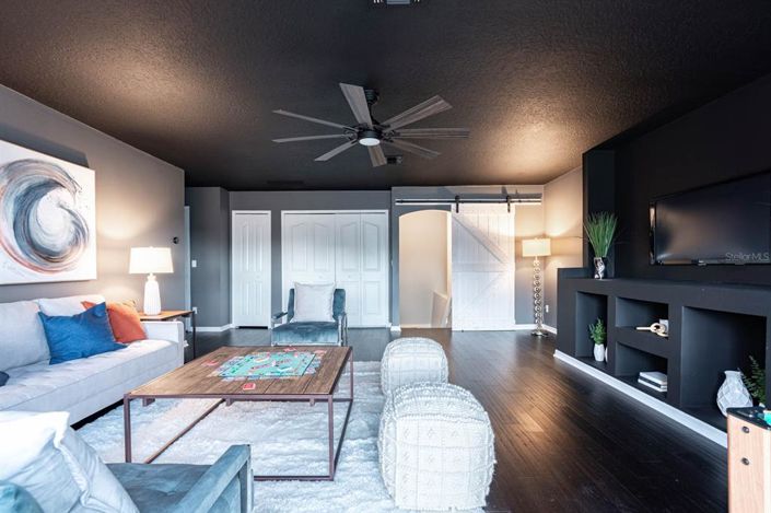 Image No.46-5 Bed Property for sale