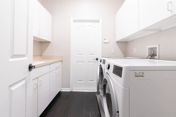 Image No.53-5 Bed Property for sale