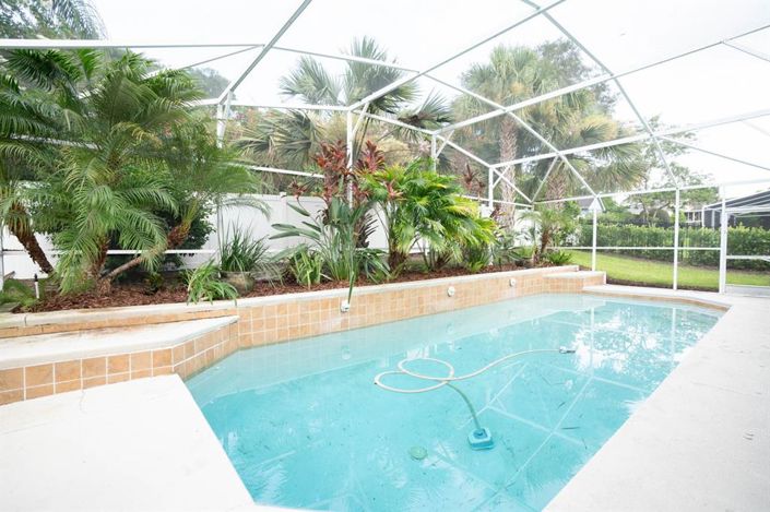 Image No.57-5 Bed Property for sale