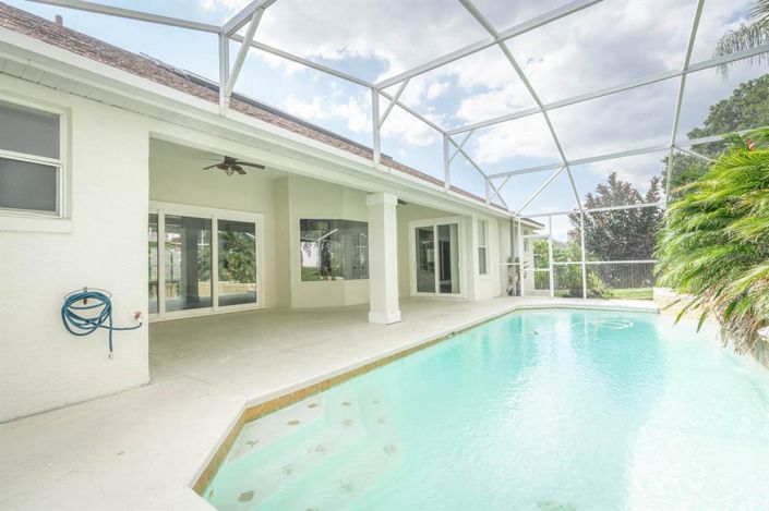 Image No.59-5 Bed Property for sale