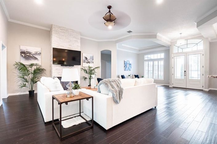 Image No.6-5 Bed Property for sale