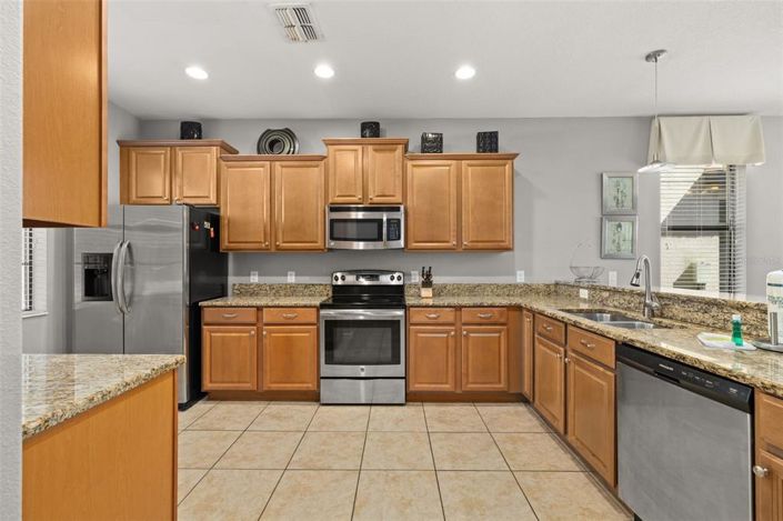 Image No.7-5 Bed Property for sale