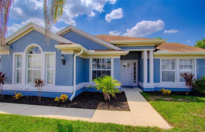 Image No.26-3 Bed Property for sale