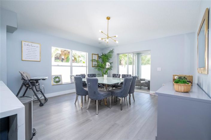 Image No.24-4 Bed Property for sale