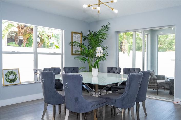 Image No.25-4 Bed Property for sale