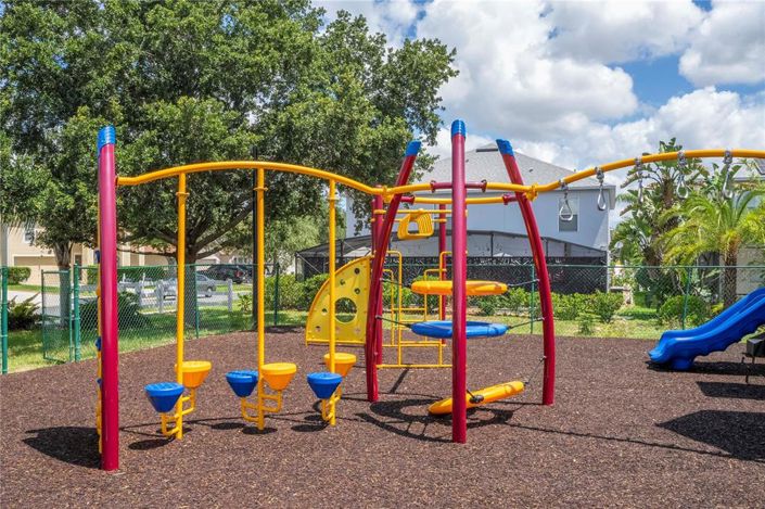 Image No.57-4 Bed Property for sale