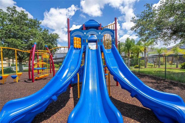 Image No.58-4 Bed Property for sale