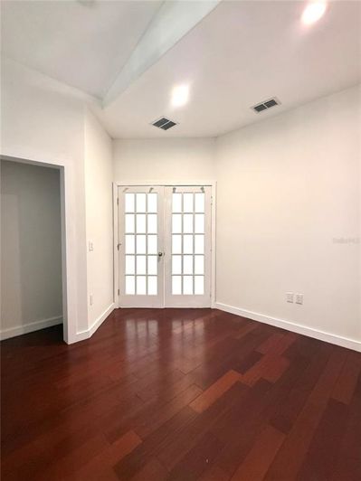 Image No.26-4 Bed Property for sale