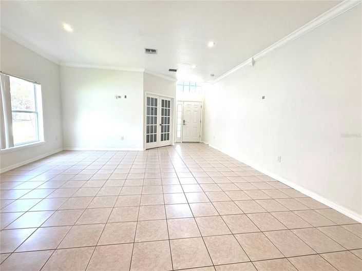 Image No.5-4 Bed Property for sale