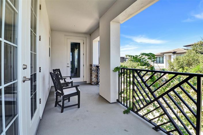 Image No.32-6 Bed Property for sale