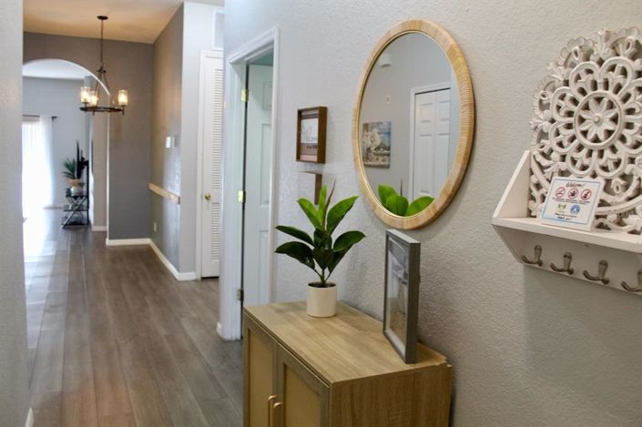 Image No.13-3 Bed Property for sale