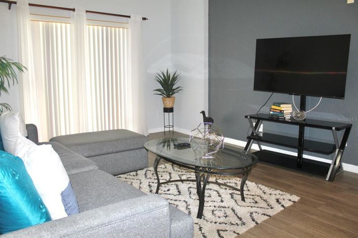 Image No.7-3 Bed Property for sale