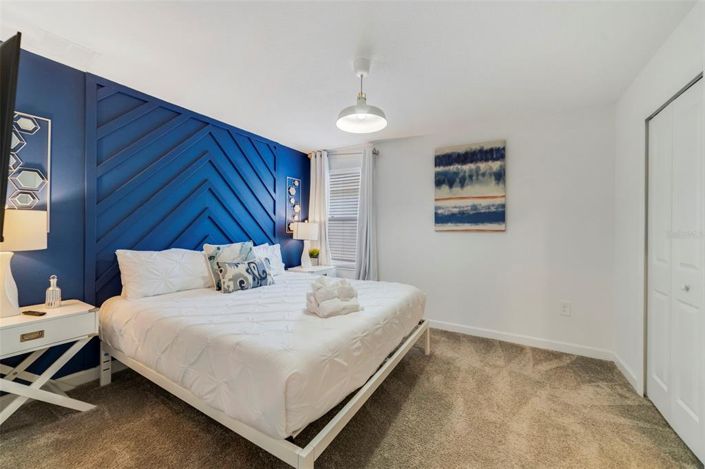 Image No.31-8 Bed Property for sale