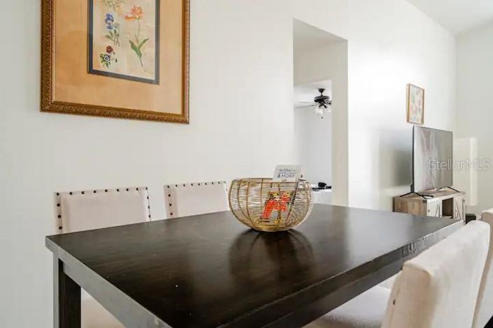 Image No.12-3 Bed Property for sale