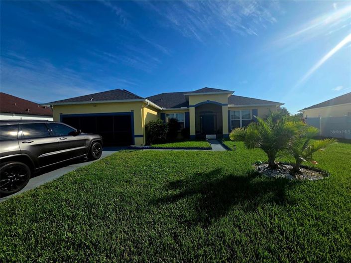 Image No.1-4 Bed Property for sale