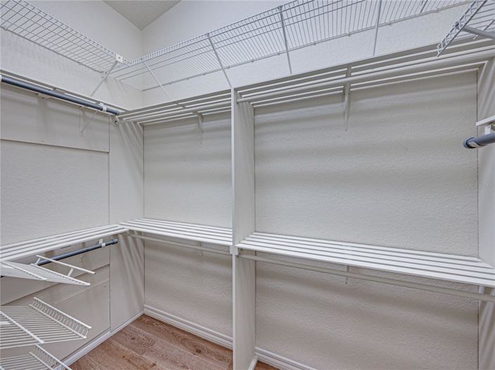 Image No.24-3 Bed Property for sale