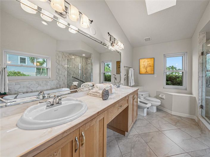 Image No.26-3 Bed Property for sale