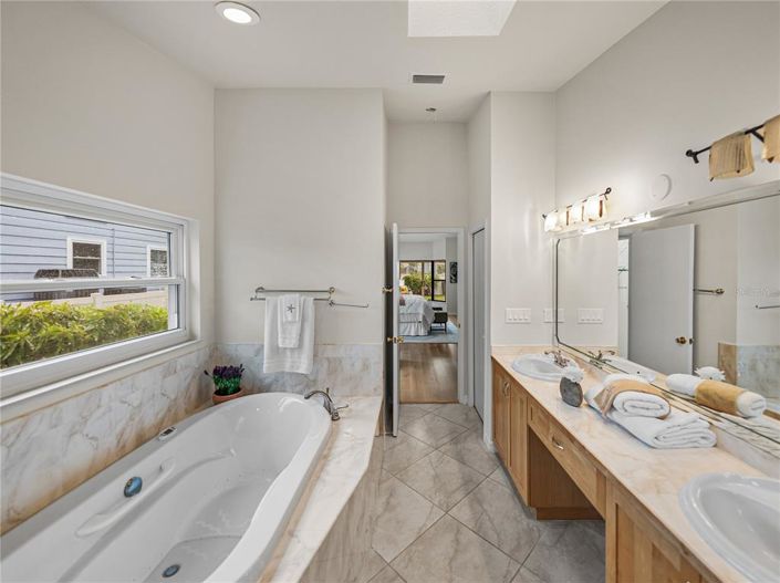 Image No.32-3 Bed Property for sale