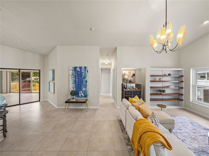 Image No.39-3 Bed Property for sale