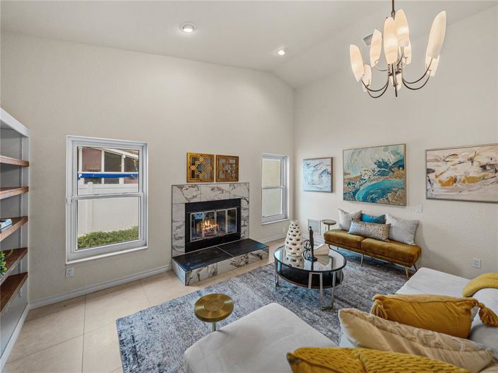 Image No.43-3 Bed Property for sale