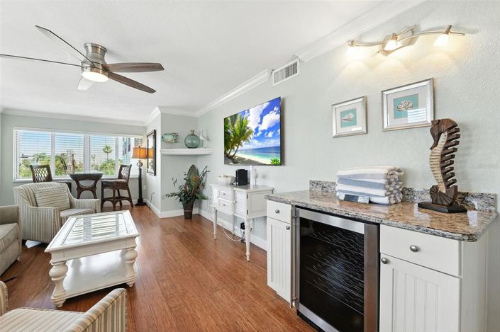 Image No.11-2 Bed Property for sale